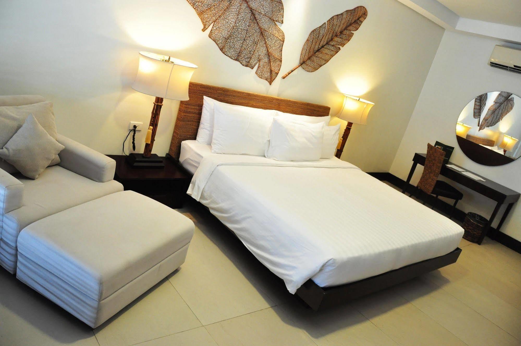 Kamana Sanctuary Resort & Spa Olongapo Dış mekan fotoğraf