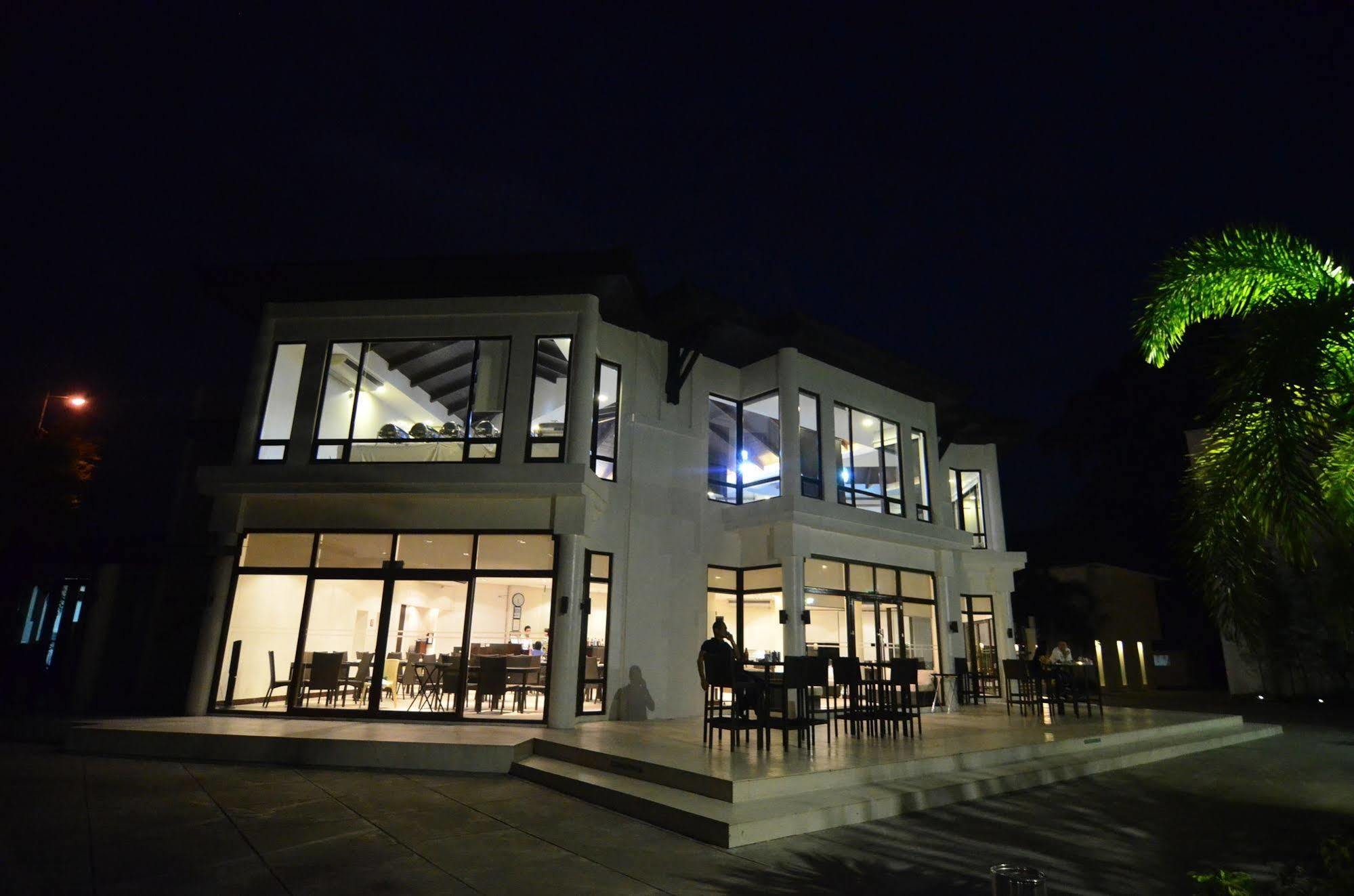 Kamana Sanctuary Resort & Spa Olongapo Dış mekan fotoğraf